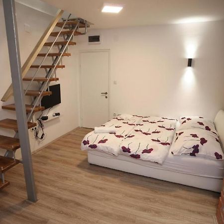 Apartments Rooms Paromlin Centar Zagreb Eksteriør bilde